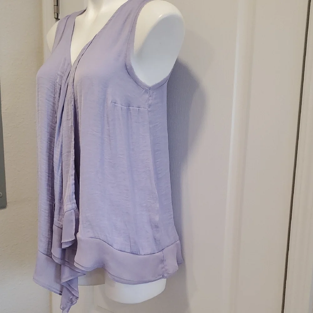 Simply Vera Vera Wang Lavender Sleeveless V-Neck Ruffle-Trim Camisole - Picture 3 of 11